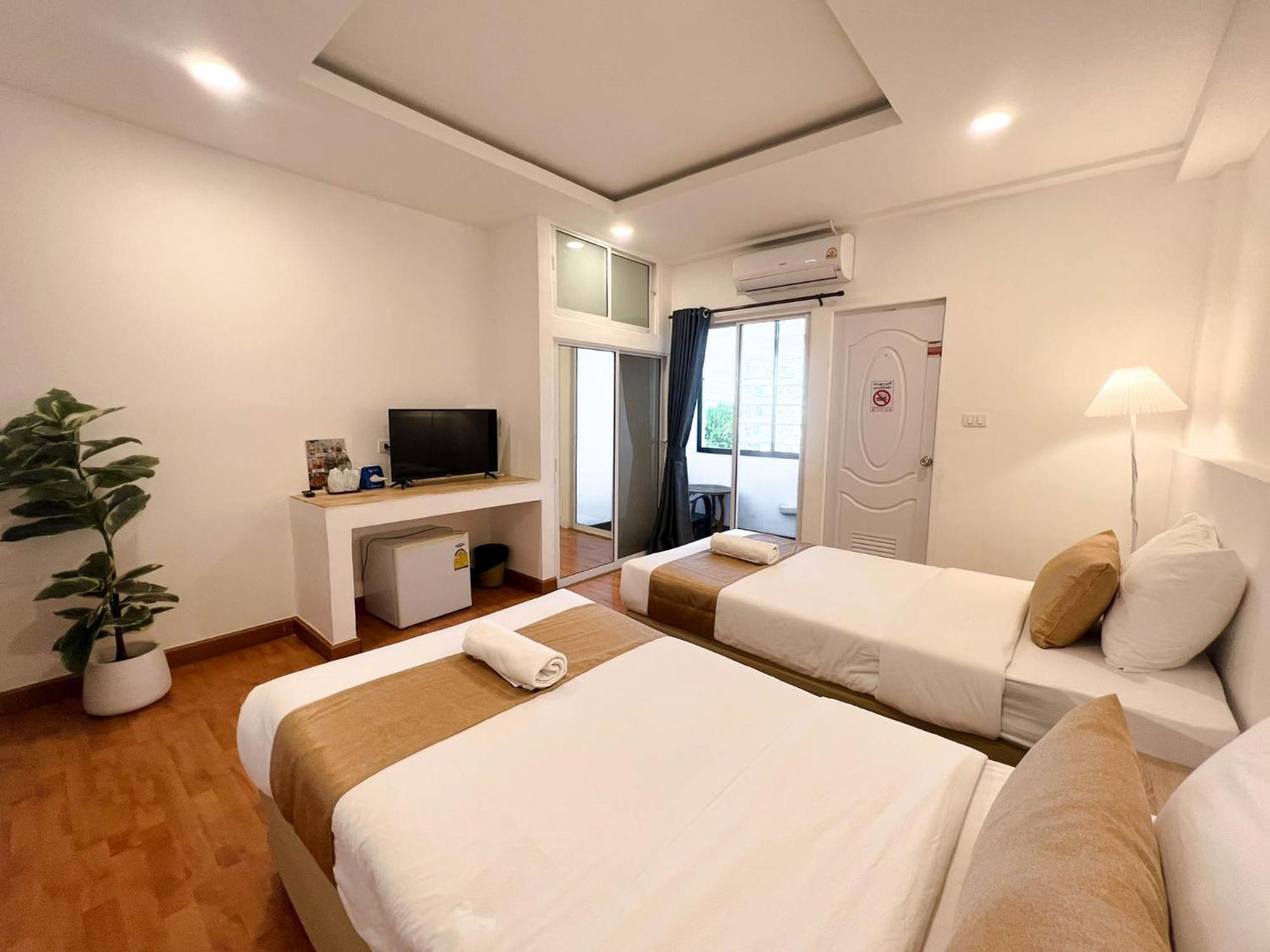 Inspire House Hotel Chiang Mai Exterior foto